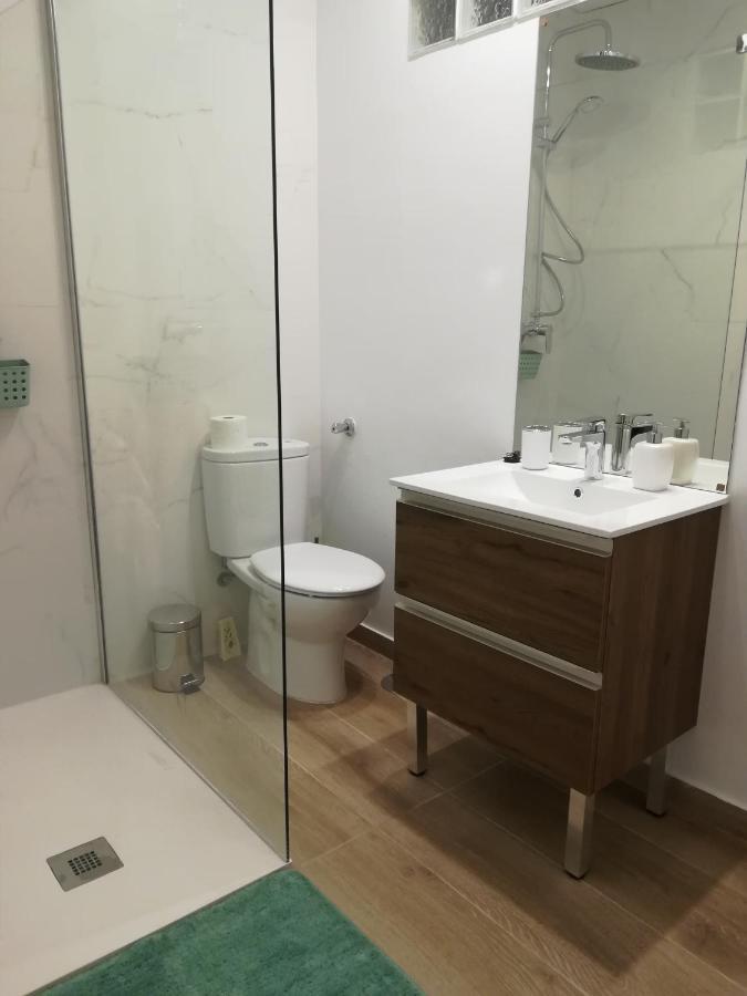 Nice Apartment In The Center Of Granada Ngoại thất bức ảnh